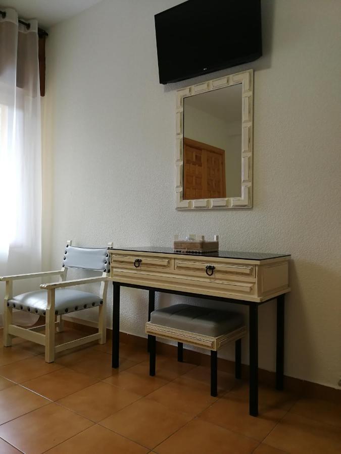 Hotel La Venta De Goyo Viniegra de Abajo エクステリア 写真